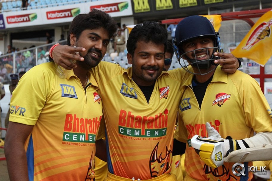 Telugu-Warriors-vs-Chennai-Rhinos-Final-Match-Photos